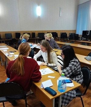 «Advanced English Class»: в ЯрГУ прошел лингвистический тренинг для учителей