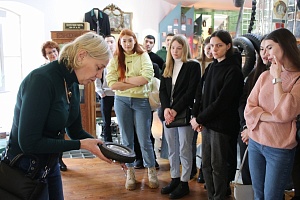 Студенты экономического факультета ЯрГУ посетили Ярославский шинный завод