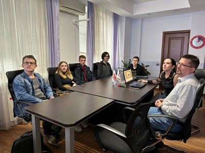 Студенты физического факультета ЯрГУ продолжают знакомиться с потенциальными работодателями