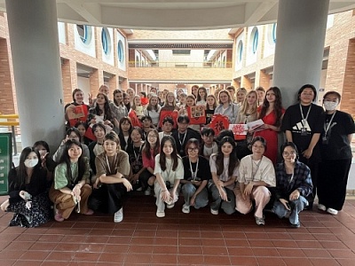 Студенты и преподаватели Института иностранных языков провели больше двух недель в Jhejiang Wanli University, город Нинбо в Китае