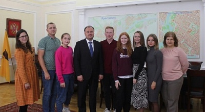 Студент факультета социально-политических наук принял участие во встрече мэра Ярославля с победителями конкурсов Росмолодёжи